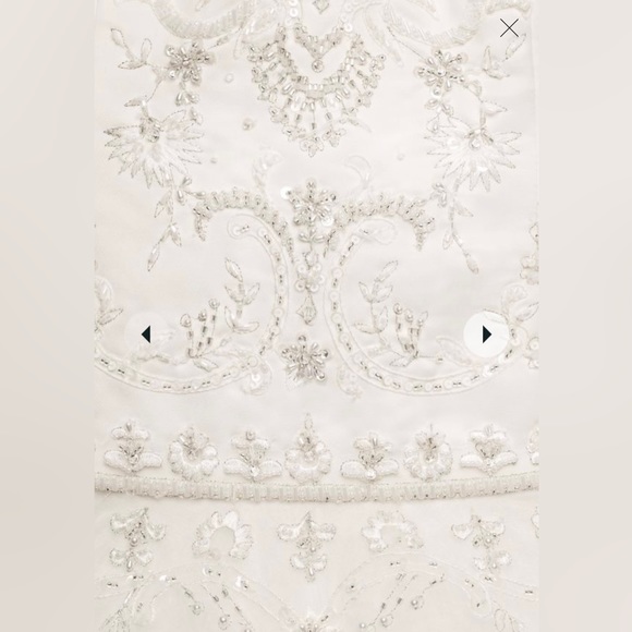 NWT Oleg Cassini Wedding Dress - Picture 4 of 12